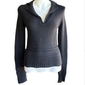 Chanel Black 50%Cashmere And 50%Silk Sweater Signed Buttons On The Back Size 38